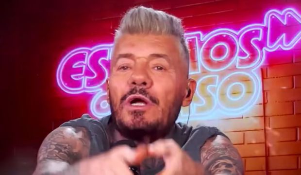 Le cortaron el pantalón a Marcelo Tinelli como en la´época de "la pollerita": el video